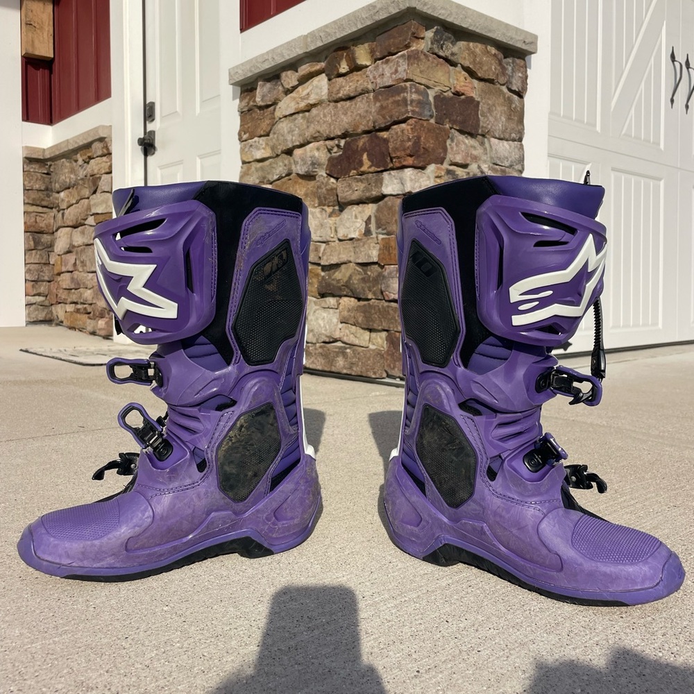 Alpeinstar Tech-10 Boots - Picture 2 of 8